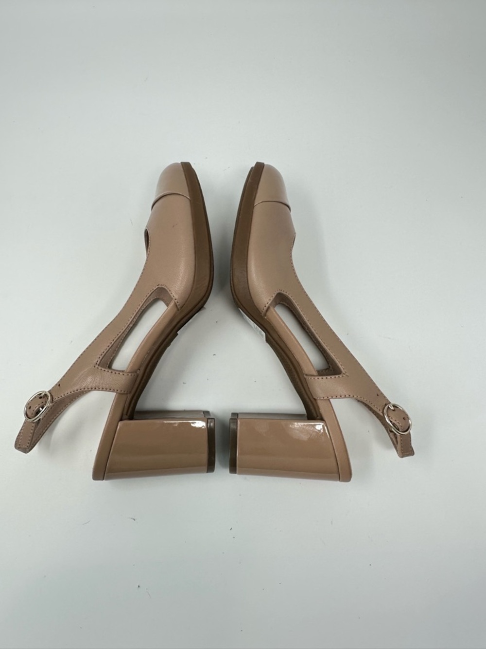 New Clarks Women's Bayla Joy Slingback Pumps Beige Leather Size 8M - Picture 5 of 15